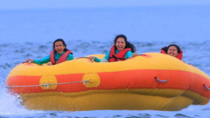 Donut boat 2-1600X900
