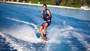kuta-IMAGES-1600X900 Wake Board